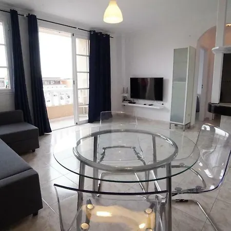 Apartment Harbour With Sea View *